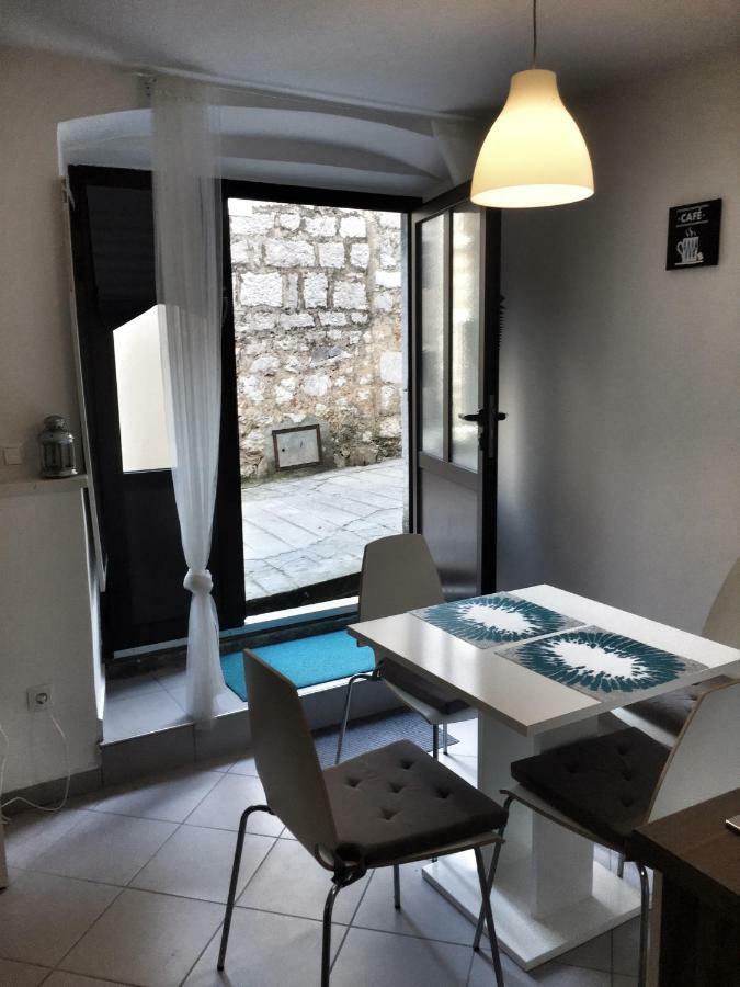Apartment Estera Jelsa  Esterno foto